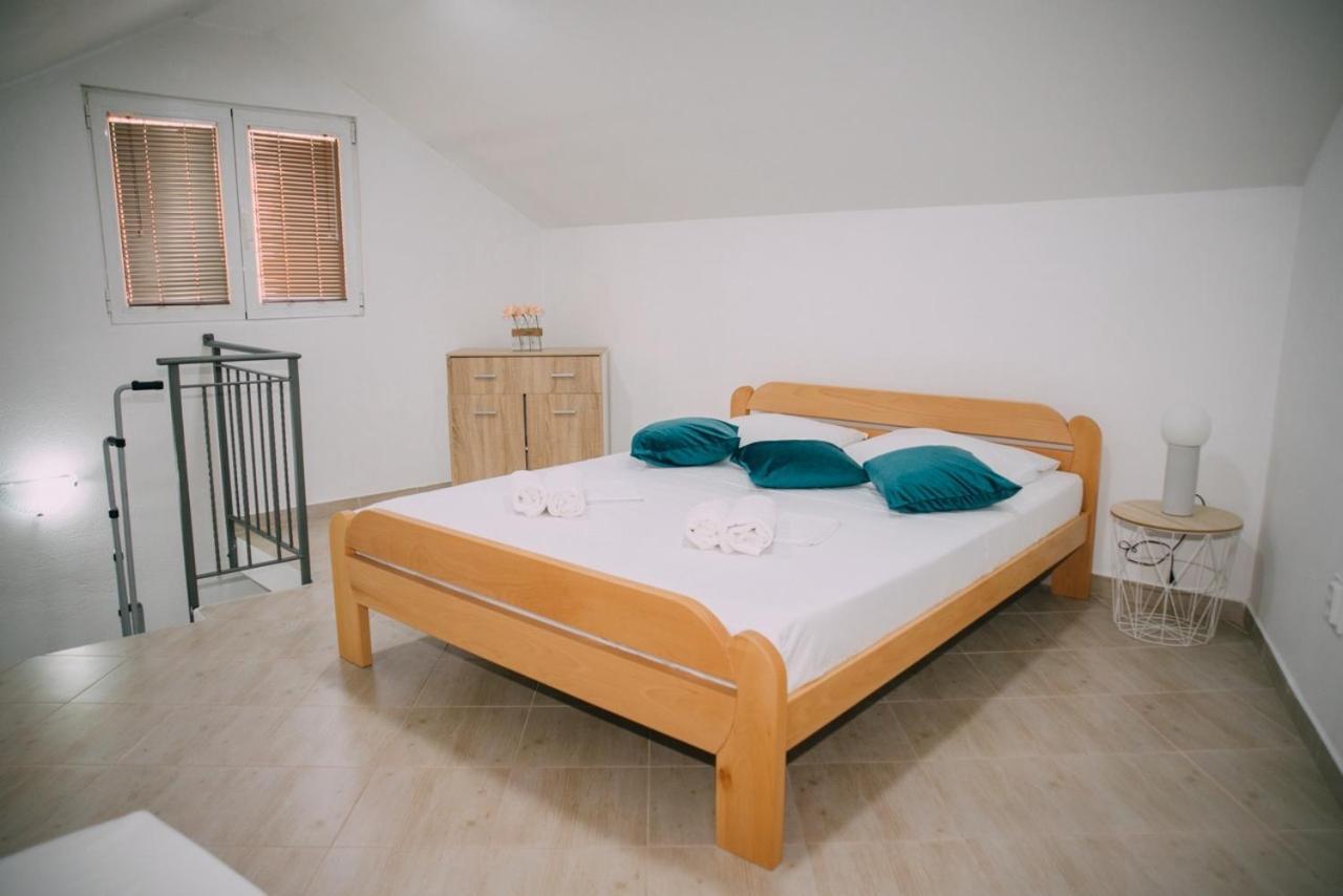 Lovely Apartment Moki Near The Center Kotor Buitenkant foto